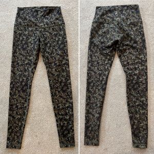 Lululemon leggings sz 8